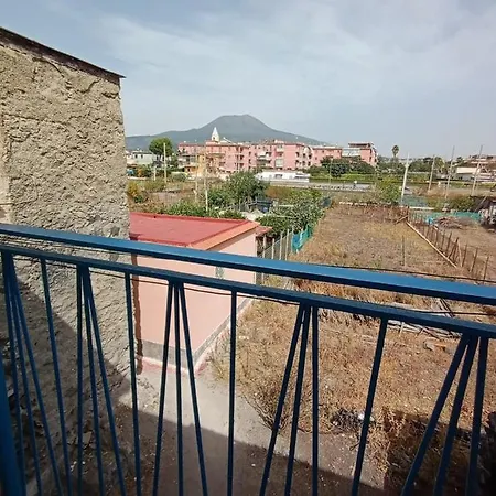 Lo Scrigno Sul Mare Bed and Breakfast