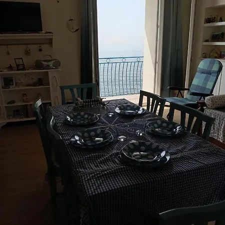 Bed & Breakfast Lo Scrigno Sul Mare